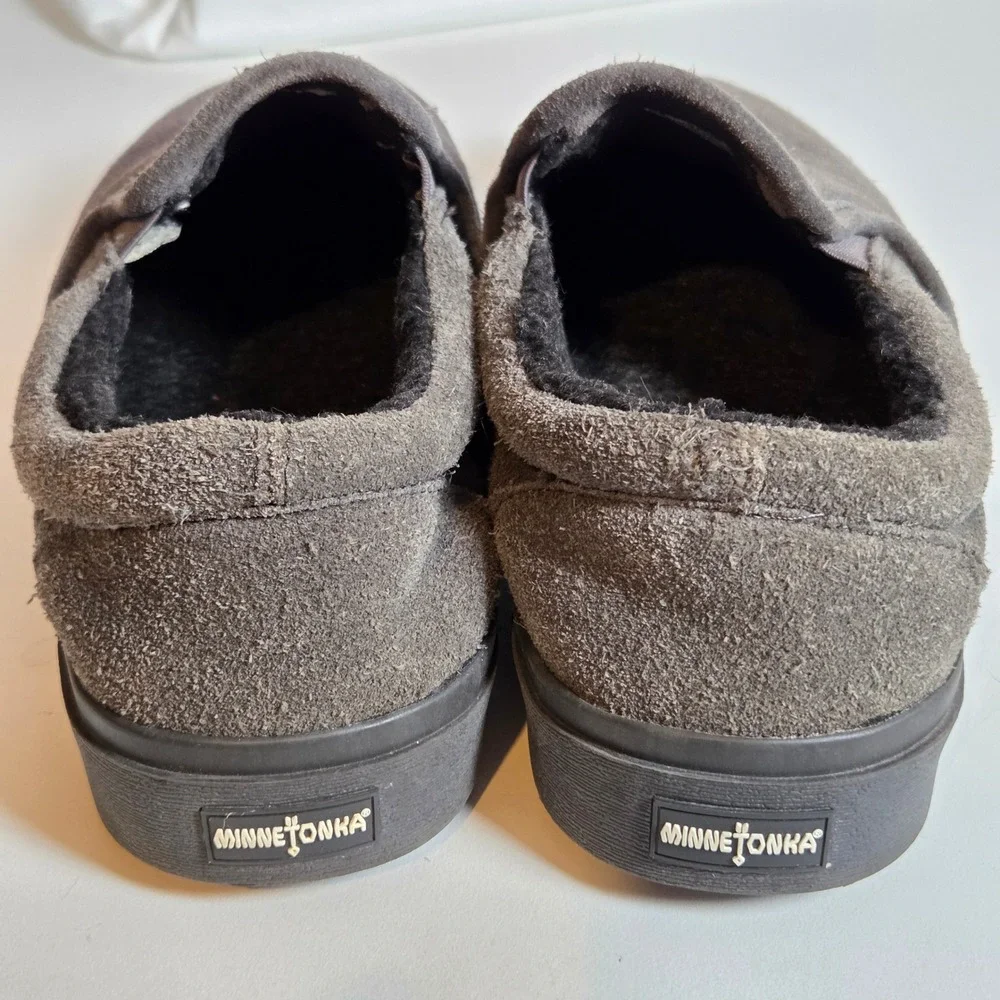 Minnetonka Suede Faux Fur Slip On Shoes Mens 9 Charcoal Gray Gorpcore Casual